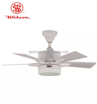 Ανώτατος ανεμιστήρας 5 36 ίντσας οδηγήσεων Dimmable υλικό άσπρο χρώμα κοντραπλακέ